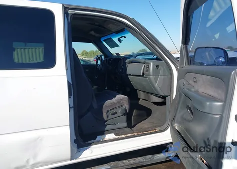 2002 Chevrolet Silverado 2500Hd Ls from USA, damaged, VIN 1GCHC29GX2E107276